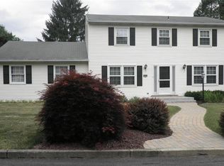 1225 Valley View Dr, Allentown, PA 18103