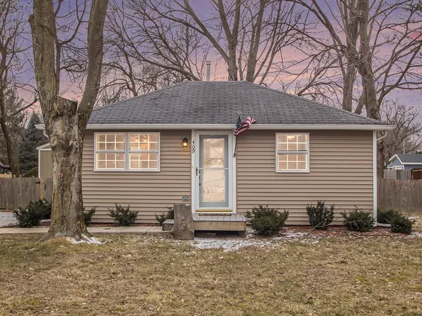 409 Bancroft St, Osceola, IN 46561