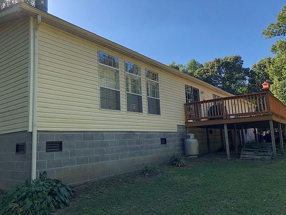 3rd image of 206 Baylor Dr