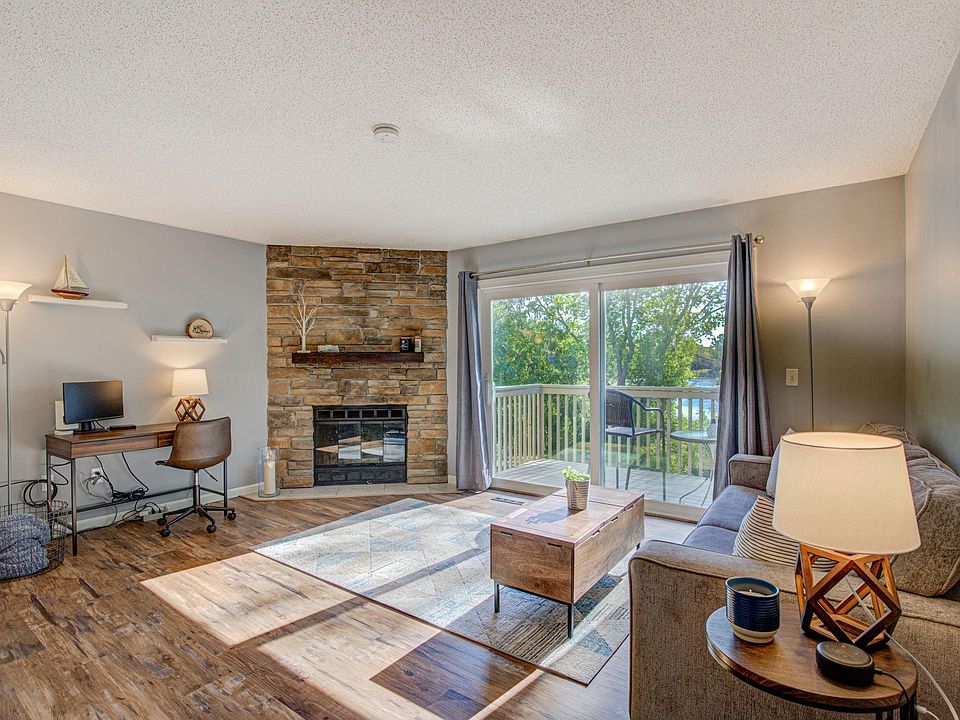 1st image of 3050 Shields Dr APT 102