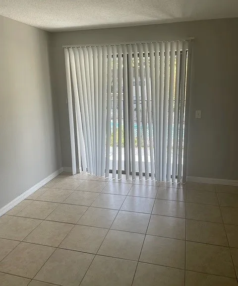 4106 Skipper Rd — Photo 5