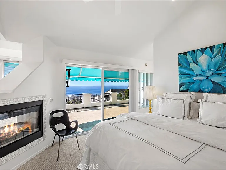 1050 Skyline Dr — Photo 12