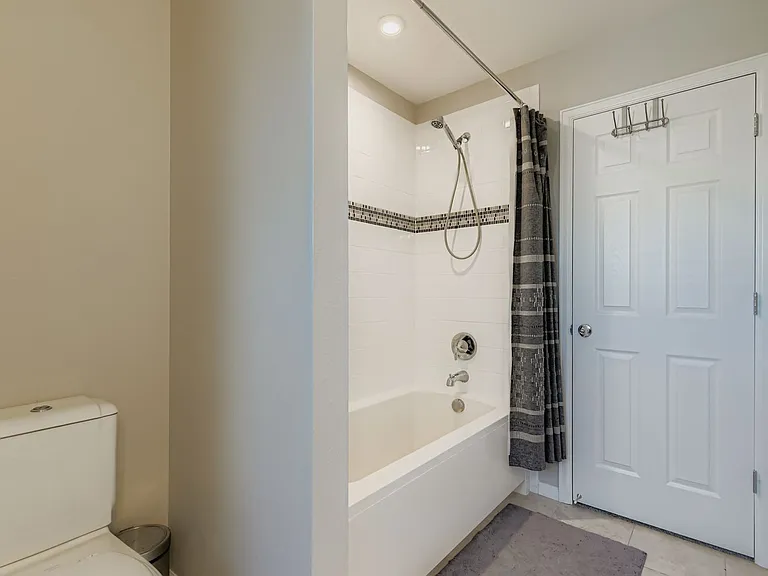 17166 Navajo St — Photo 18