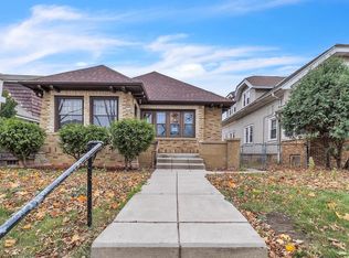 2940 N 45th St, Milwaukee, WI 53210