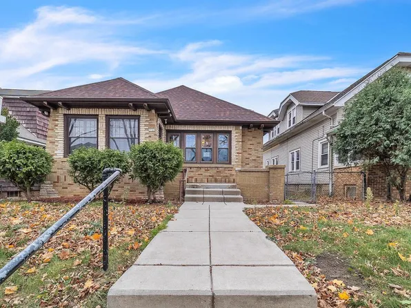 2940 North 45th STREET, Milwaukee, WI 53210