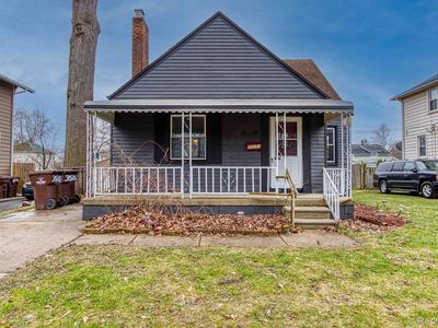 35251 Chestnut St, Wayne, MI, 48184