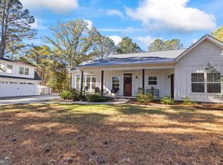 32 Shirleys Way, Hartwell, GA 30643