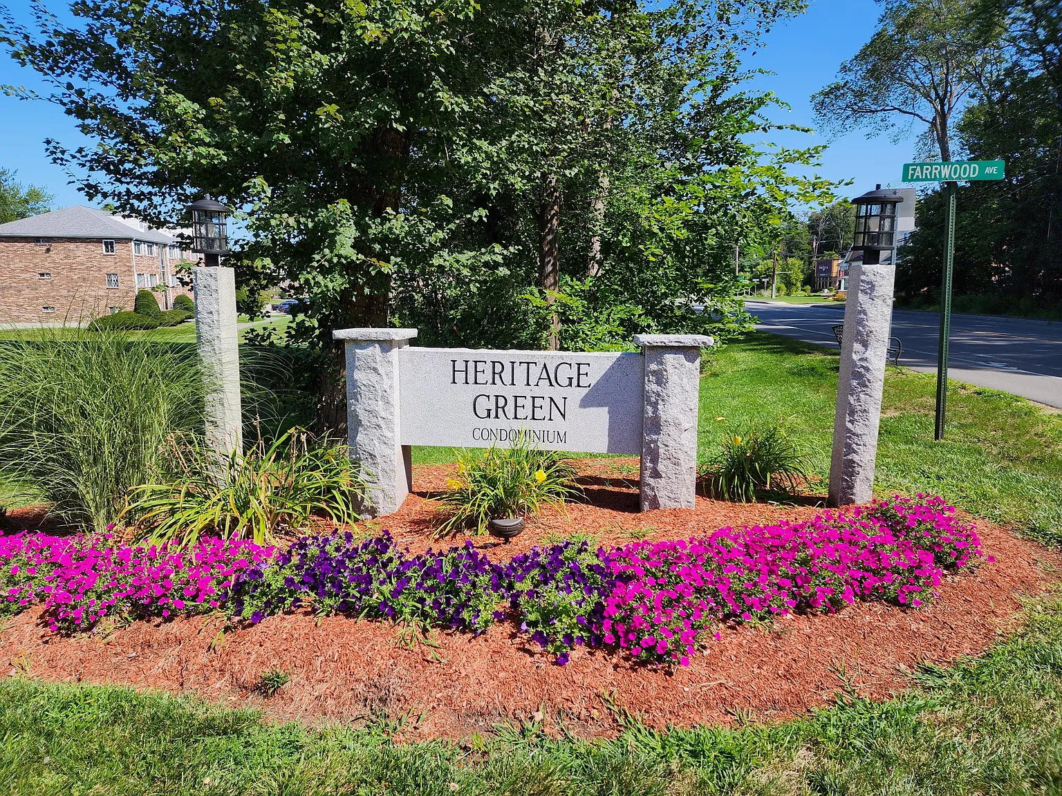 1 bed, 650 sqft, $1,850 — Photo 2
