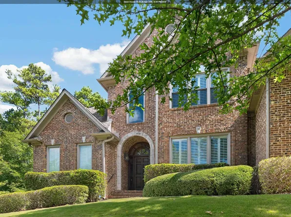 1391 Lake Trace Ln, Birmingham, AL 35244