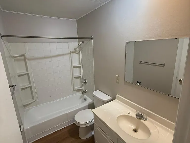 Unit Photo