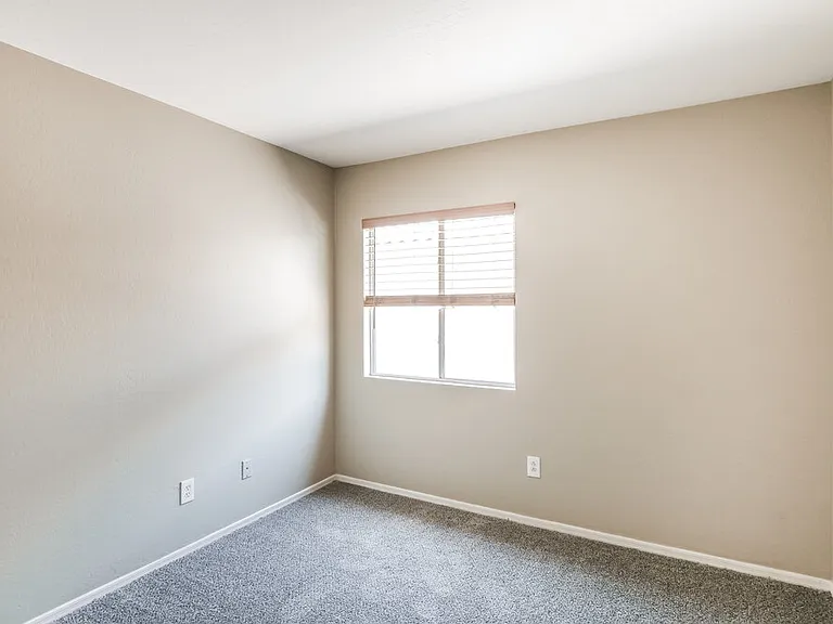 12649 W Shaw Butte Dr — Photo 13
