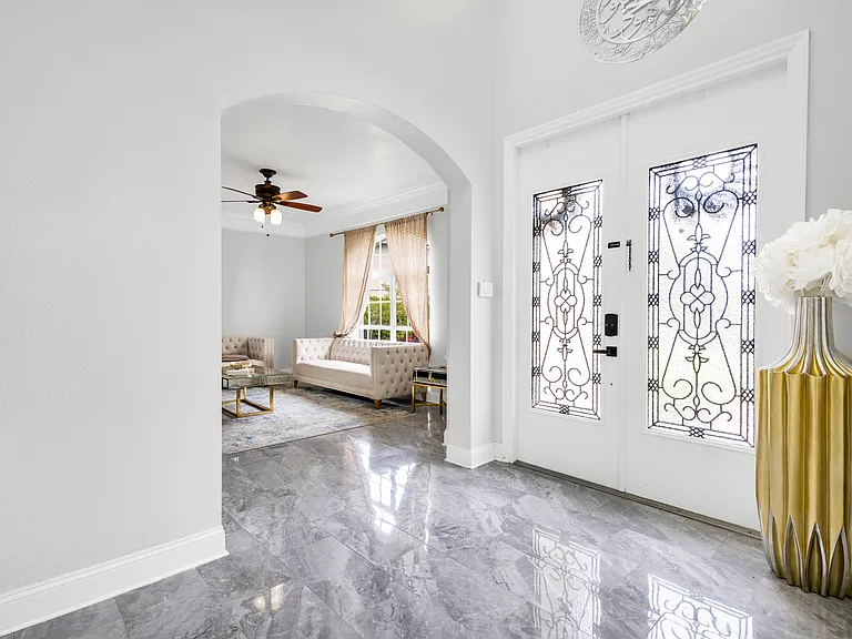 8631 Terrace Pines Ct — Photo 10