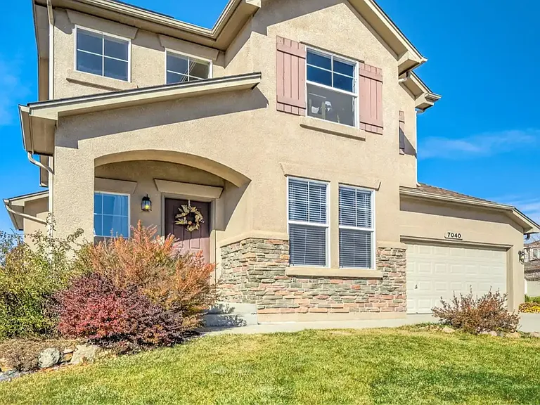 7040 Auburn Hills Ct — Photo 1