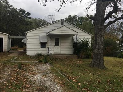 1319 N 7th St, De Soto, MO, 63020