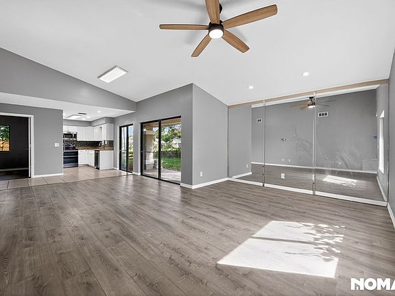 5th image of 454 Loblolly Ln