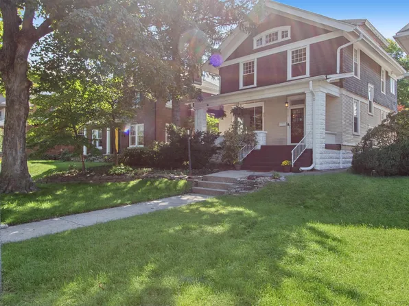 1510 W Parkside Dr, Peoria, IL 61606