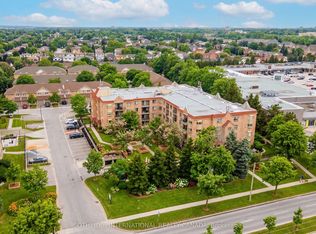 3499 Upper Middle Rd #410, Burlington, ON L7M4M7