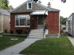 3243 N Paris Ave, Chicago, IL 60634