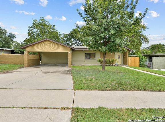 2nd image of 310 E Crestline Dr