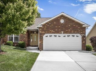 136 Briar Rdg #136, Collinsville, IL