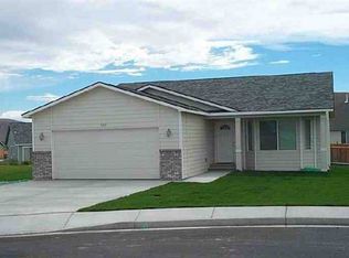 5505 Kalakaua Ct, West Richland, WA