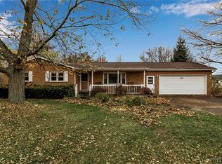 1985 Ridge Rd, Lewiston, NY 14092