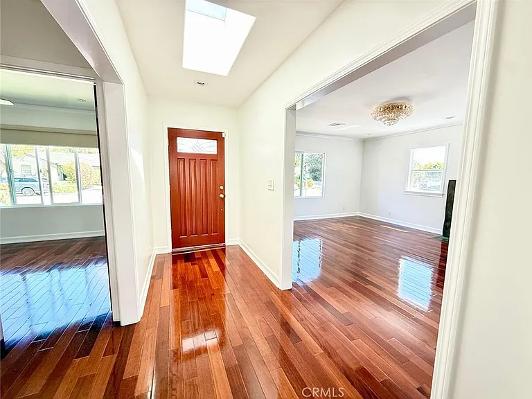 5639 Natick Ave — Photo 13