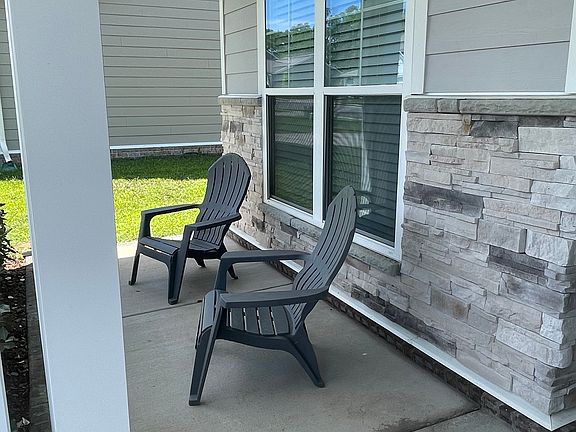 5th image of 2828 Campanella Dr