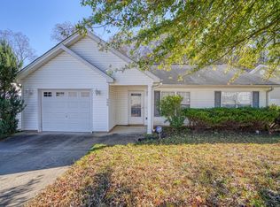 506 Pleasant Green Dr, Inman, SC 29349