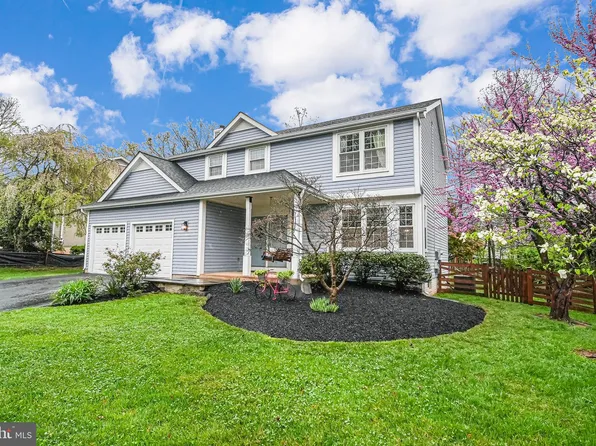 21116 Midday Ln, Sterling, VA 20164