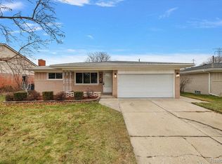 12471 Fleet Ct, Sterling Heights, MI 48312