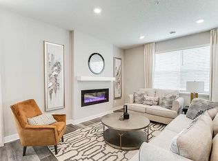 5086 Stable View Dr, Woodbury, MN 55129