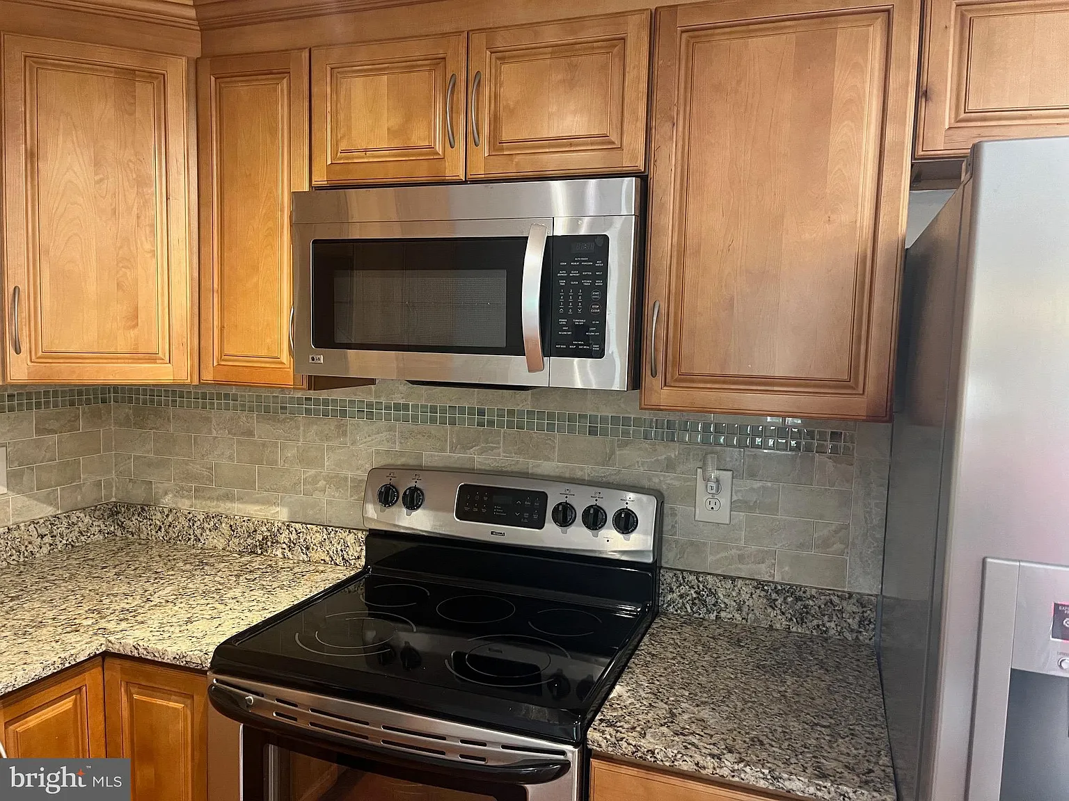 3 bed, 1608 sqft, $3,500 — Photo 4