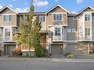4042 NE 4th Pl, Renton, WA 98056