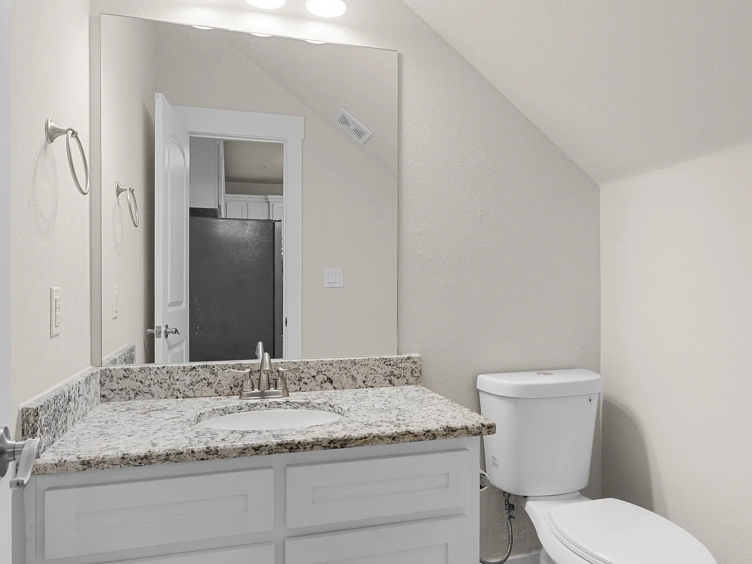 301 Lily Lane - 1 — Photo 2