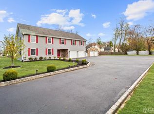 384 Old Georges Rd, North Brunswick, NJ 08902