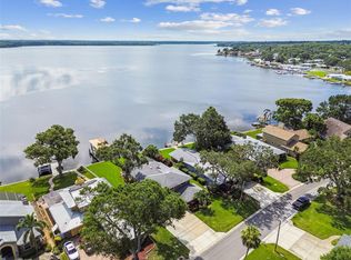 118 Lake Shore Dr E, Palm Harbor, FL 34684