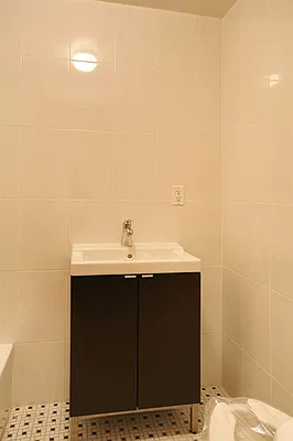 Rented by Corcoran | media 16