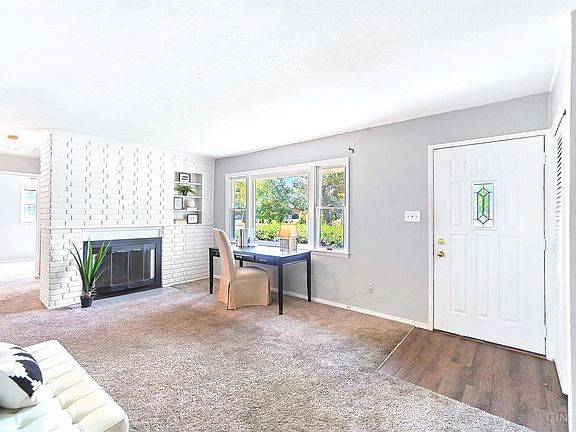 3rd image of 356 Hilltop Ln