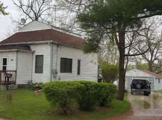 924 S D St, Oskaloosa, IA 52577