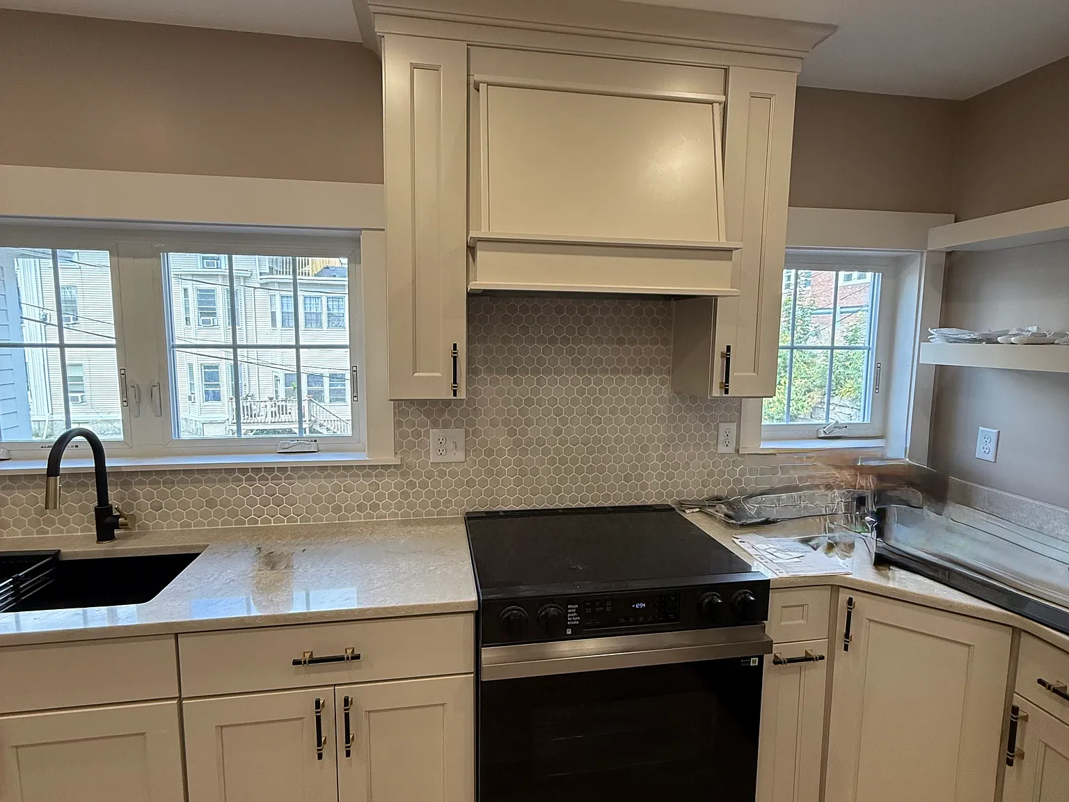1 bed, 1000 sqft, $2,250 — Photo 3
