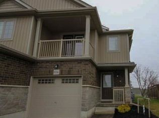 106 Rochefort St, Kitchener, ON N2R 1V5