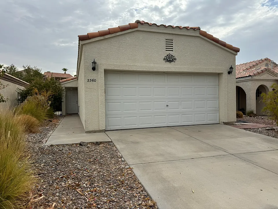 2360 Taos Dr