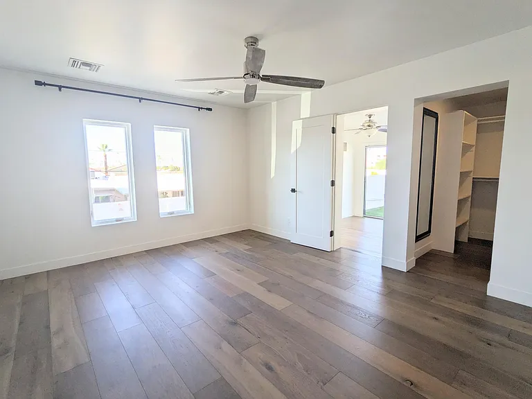 7662 E Minnezona Ave — Photo 29