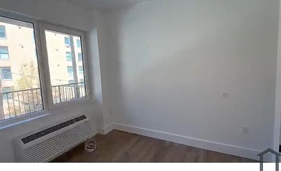5th image of 354 E 194th St #3F