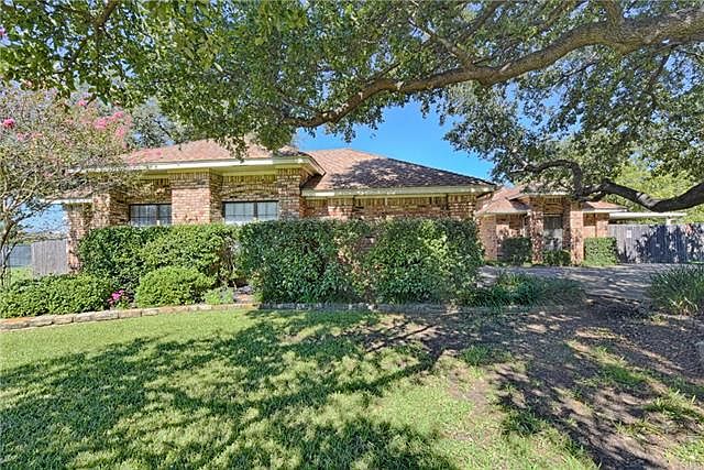 1st image of 2112 Monterrey Pl