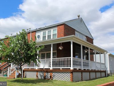 1740 Melbourne Rd, Dundalk, MD, 21222