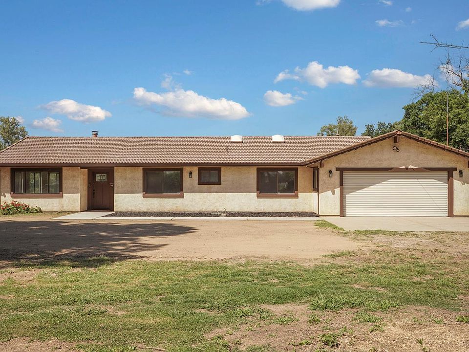 1st image of 2525 Snyder Ln