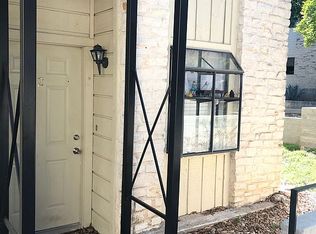 1013 Chestnut St #B2, San marcos, TX 78666