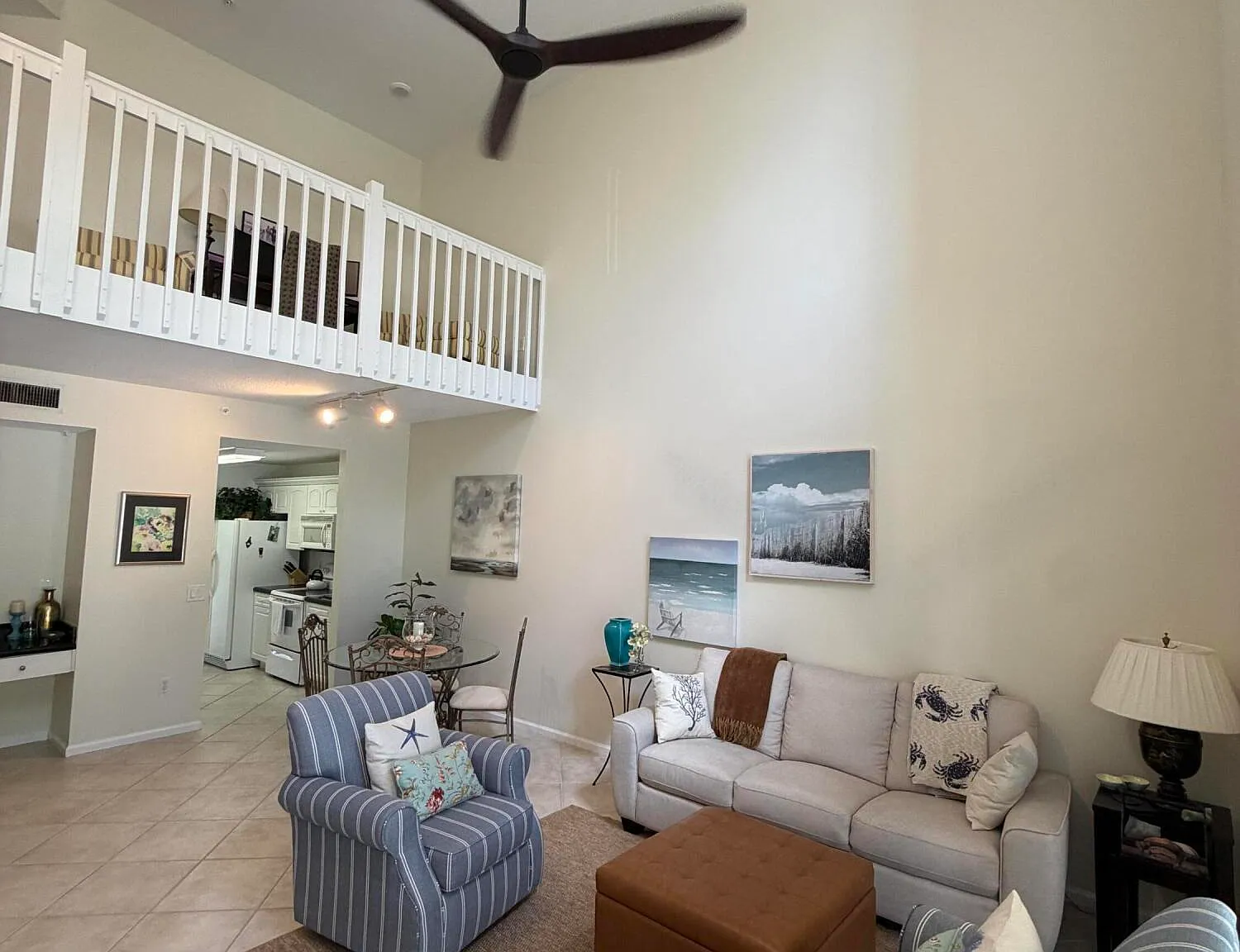 2 bed, 2.0 bath, 1101 sqft, $5,000 — Photo 1